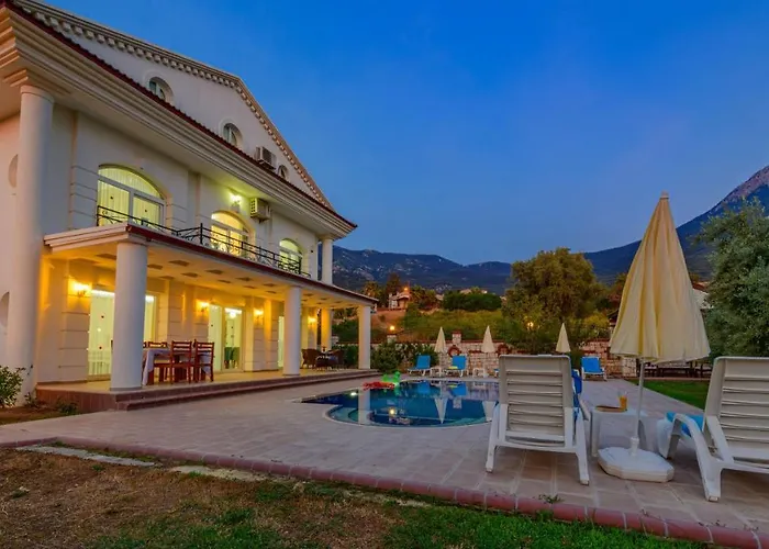 Musa - 5 Bedroom In Hisaronu