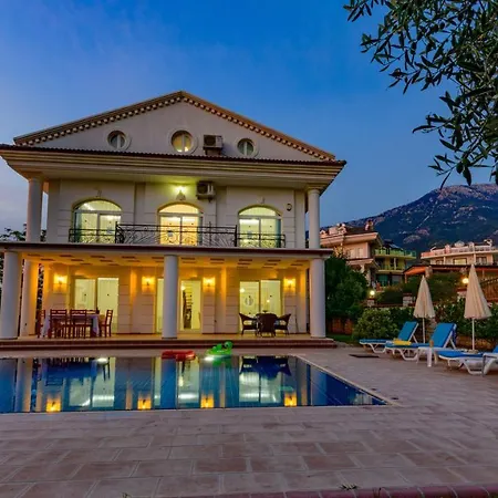 Vila Musa - 5 Bedroom In Hisaronu Fethiye