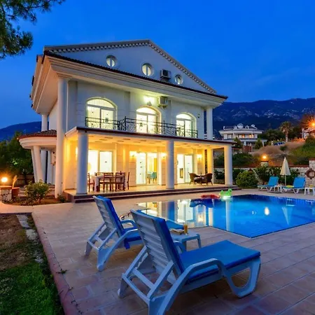 Villa Musa - 5 Bedroom In Hisaronu Fethiye