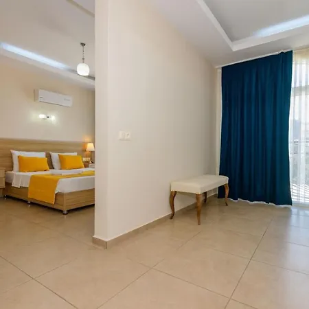 Musa - 5 Bedroom In Hisaronu *