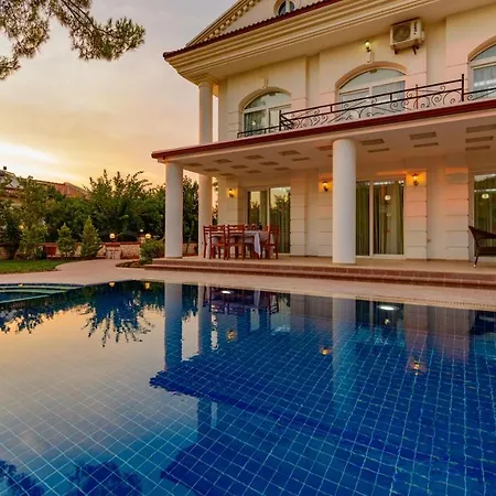 Musa - 5 Bedroom In Hisaronu Villa Fethiye