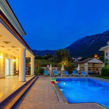 Musa - 5 Bedroom In Hisaronu Vila