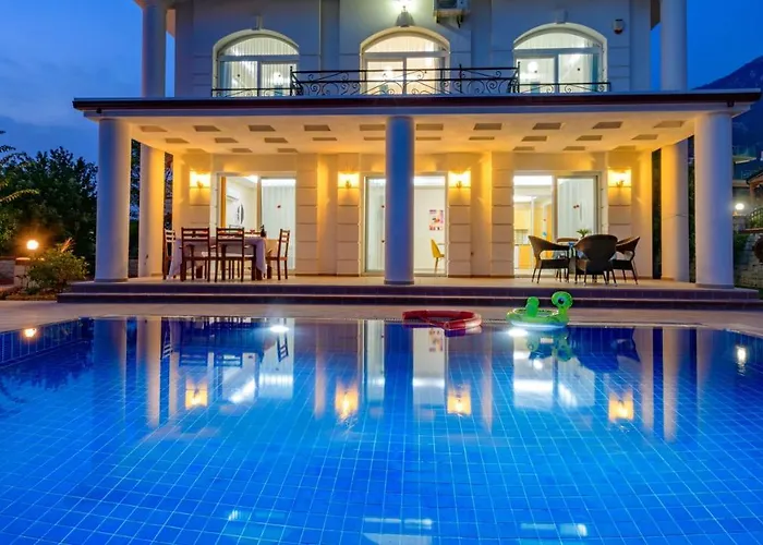 Musa - 5 Bedroom In Hisaronu Willa Fethiye