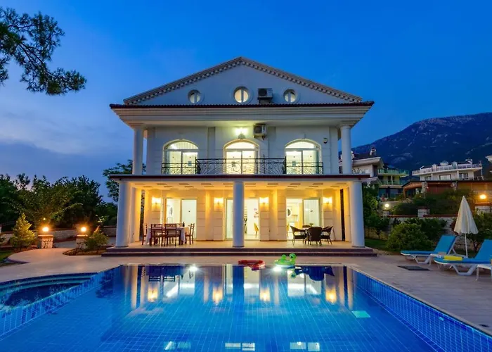 Villa Musa - 5 Bedroom In Hisaronu Fethiye