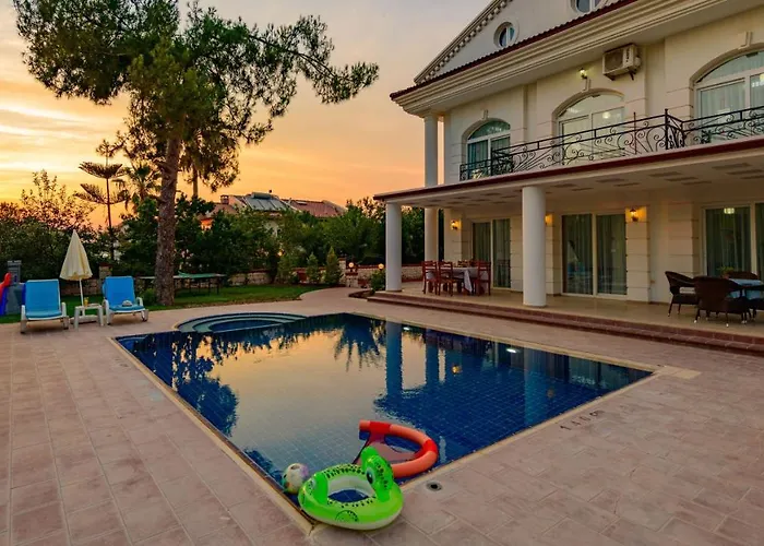 Vila Musa - 5 Bedroom In Hisaronu *