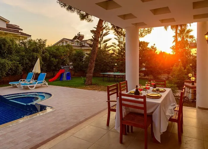 Willa Musa - 5 Bedroom In Hisaronu Fethiye