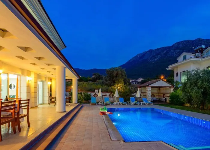 Musa - 5 Bedroom In Hisaronu Villa