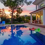 Musa - 5 Bedroom In Hisaronu 페티예