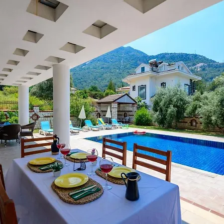 Villa Musa - 5 Bedroom In Hisaronu Fethiye