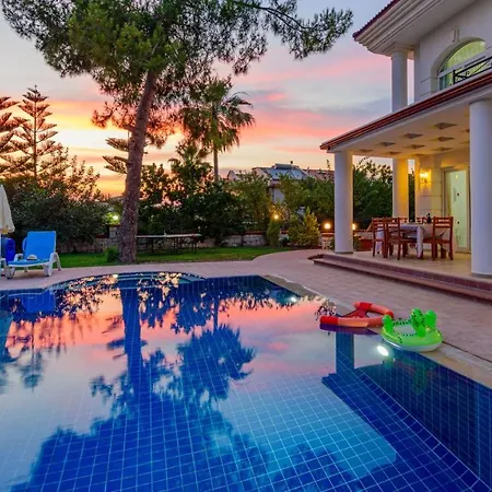 Musa - 5 Bedroom In Hisaronu Fethiye